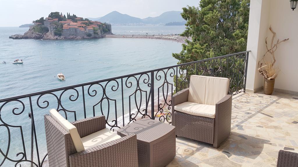 Apartments Zezelj Sveti Stefan Buitenkant foto