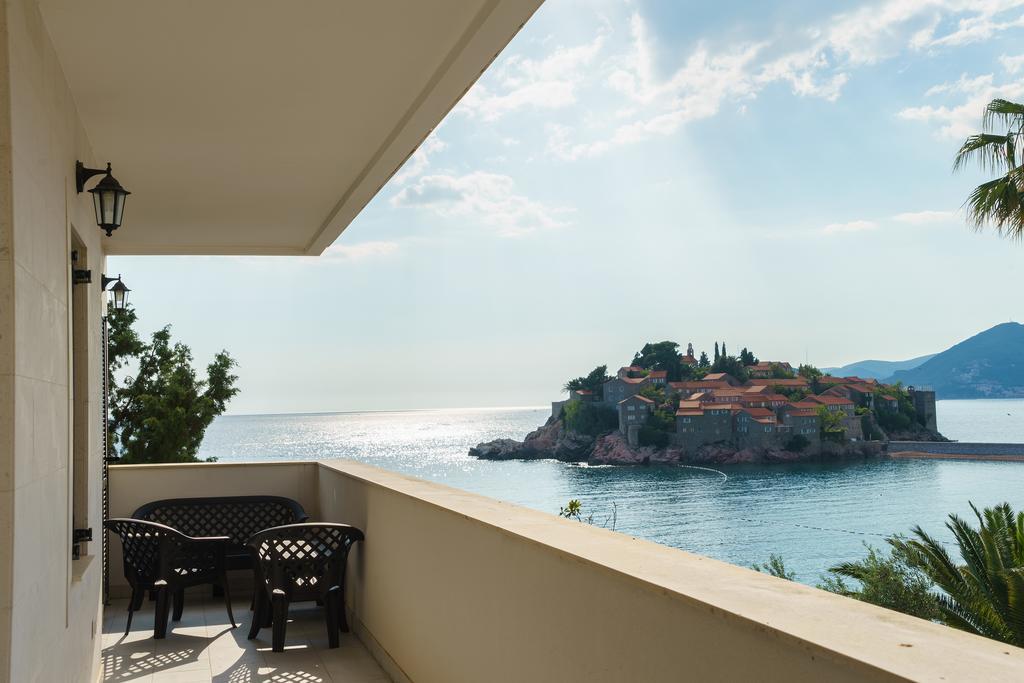 Apartments Zezelj Sveti Stefan Buitenkant foto